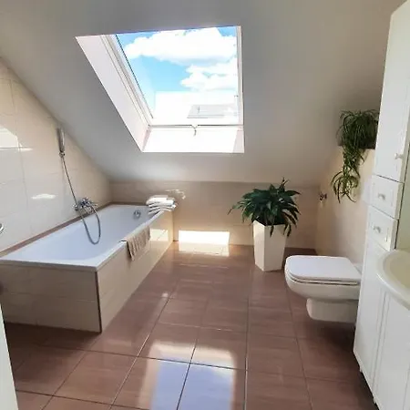 Valerie * Эттенхайм