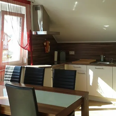 Valerie * Эттенхайм